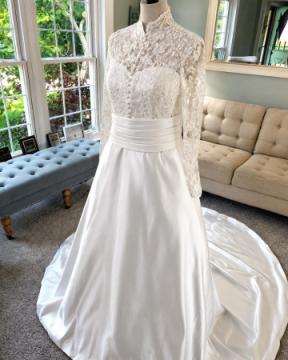 Elegant Wedding Outfits Tailored With Personal Detail
