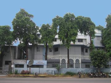 Retina Foundation (Dr Nagpal)