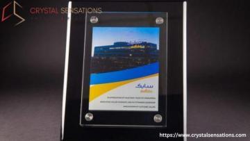 Elegant Corporate Recognition with Crystal Plaque Engraving