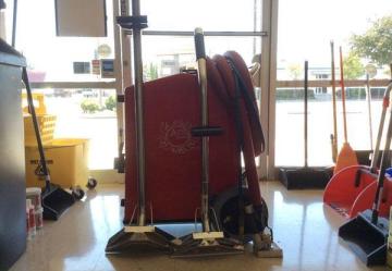 Floor Cleaner Machine Rental Near Me