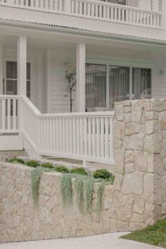 Aussietecture natural stone supplier - stone cladding, stone tiles, pavers, edging stones