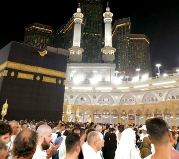 Premium Umrah Package for a Comfortable and Spiritually Enriching Journey