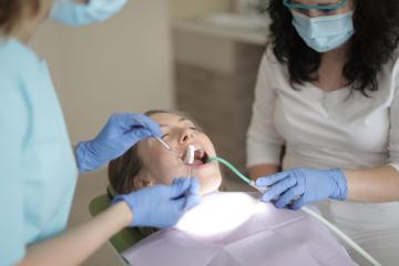 cosmetic dentist near me