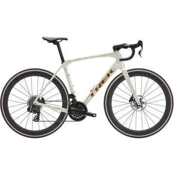 2026 Trek Domane SLR 7 AXS Gen 4 Road Bike (WORLDRACYCLES)