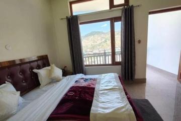 Hotel Gulab Palace By Thrill on Hills Barkot