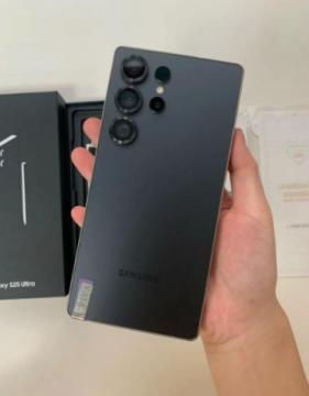 New Samsung Galaxy S25 Ultra