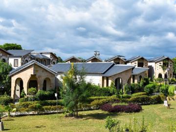 Luxury Escape at Amaris Greens Jim Corbett Resort