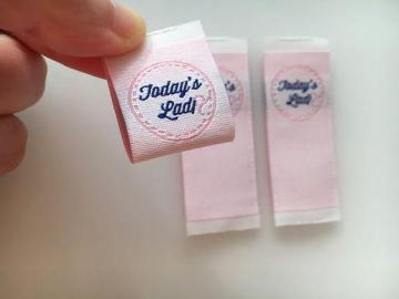 Why you choose Custom Woven Labels for your clothing collection?