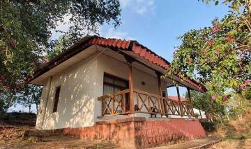 Book /MPT /Nilamber /Skyline /Pachmarhi - MPTDC - Asia - Hotels & Resorts.