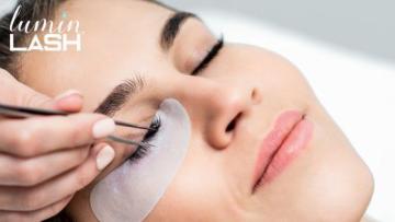Eyelash Extensions Sugar Land for Long Lasting Glam Look