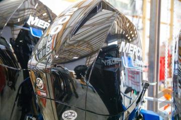 New Mercury SeaPro 200 HP 3.4L V6 Outboard Engine