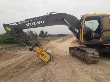 Mobile Concrete Placer & Construction Equipment Manufacturer