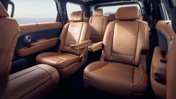 **PRIVATE VIP CHAUFFEUR SERVICE** **North County San Diego**