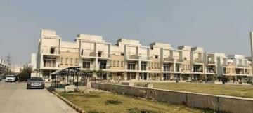 Amrapali Dream Valley Villas – Explore Residential Property Options in Greater Noida West