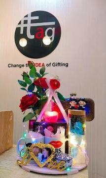 Hashtag Gifts – Thoughtful Gifts for Special Moments