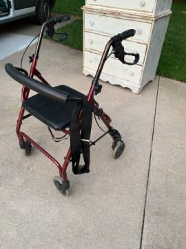 Rolling walker with a seat for Seniors