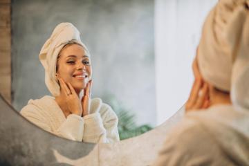 TryStrawberry: Skin Care for Texture, Tone & Clarity