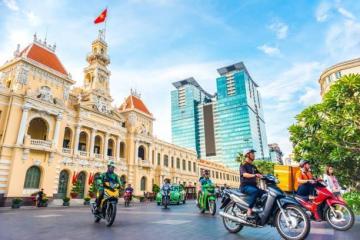 Vietnam Family Tour Package 5 Days – Hanoi Sightseeing & Halong Bay Cruise