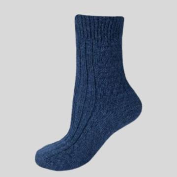 Are You Trying To Find Trustworthy Wholesale Bamboo Socks? Help Is Here With Recycle Clothing!