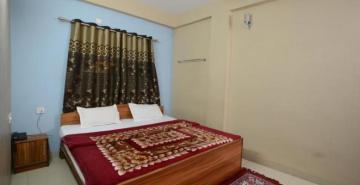 Book Hotel Ashray Maheshwar | Best Hotel in Maheshwar Asia Hotels and Resorts.