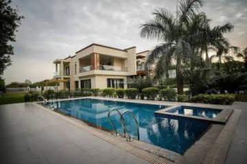Looking for the perfect Farm House in Noida for living or investment?