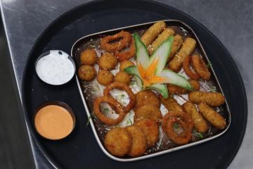Rooftop Bar Near Miyapur | Premium Rooftop Dining, Drinks & Live Music