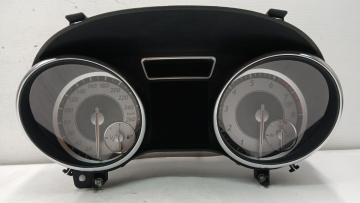 MERCEDES BENZ W156 GLA SPEEDOMETER INSTRUMENT CLUSTER