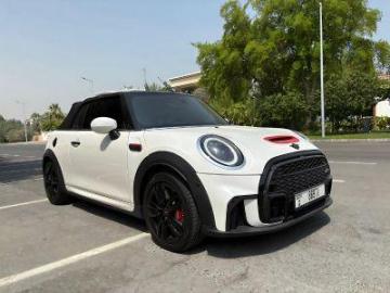 Affordable BMW Rent Dubai – Premium Driving Experience