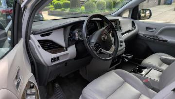 2019 TOYOTA SIENNA XLE AWD 45K FL MILES | $23,500