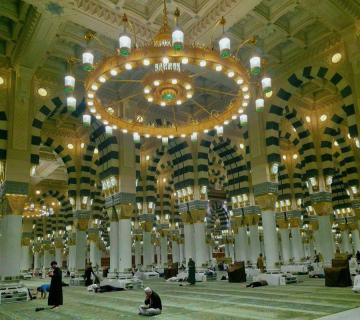December Group Umrah Package – A Blessed Journey Together