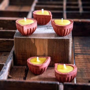 Handmade Candles in UK : Unique Gifts That Bring Light, Fragrance, and Comfort