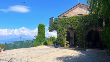 Weekend Getaways in Kanatal | Camping & Adventure
