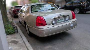 2010 Lincoln Town Car Signature Limited – 78K Miles | $7,999