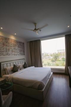 Best Hotel in Mohali – Luxury Stay, Dining & Events