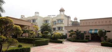 Corporate Outing Near Delhi | Best Team Retreat Resorts