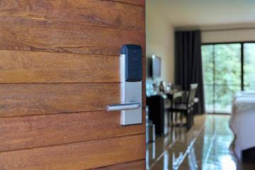 Upgrade Security with the Best Hotel Door Lock System