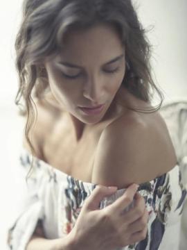 Boudoir Photography in Mumbai | Professional Intimate Portrait Studio