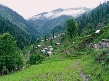 Language Spoken in Kashmir: A Complete Overview
