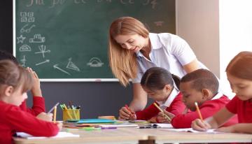 Lead the Future of Teaching with Online Teacher Training Courses in Mumbai