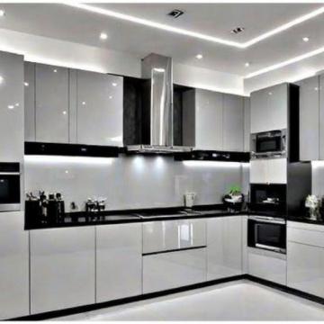 Luxury Modular Kitchen in Gurugram | Premium Finishes & Storage