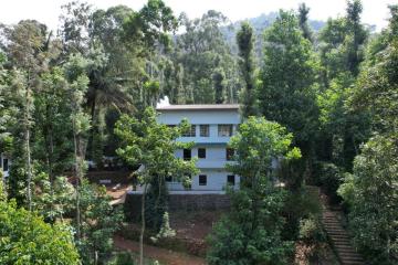 Kolli Hills Resorts Family Rooms | Kollimalai Room Booking