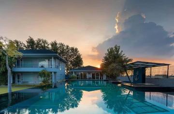Premium Farmhouse in Noida for Sale – Best Investment Deal