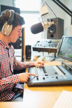 Unleash Creativity Through Professional Sound Design Training