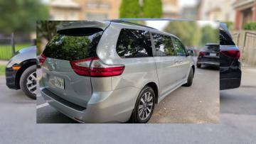 2019 TOYOTA SIENNA XLE AWD 45K FL MILES | $23,500